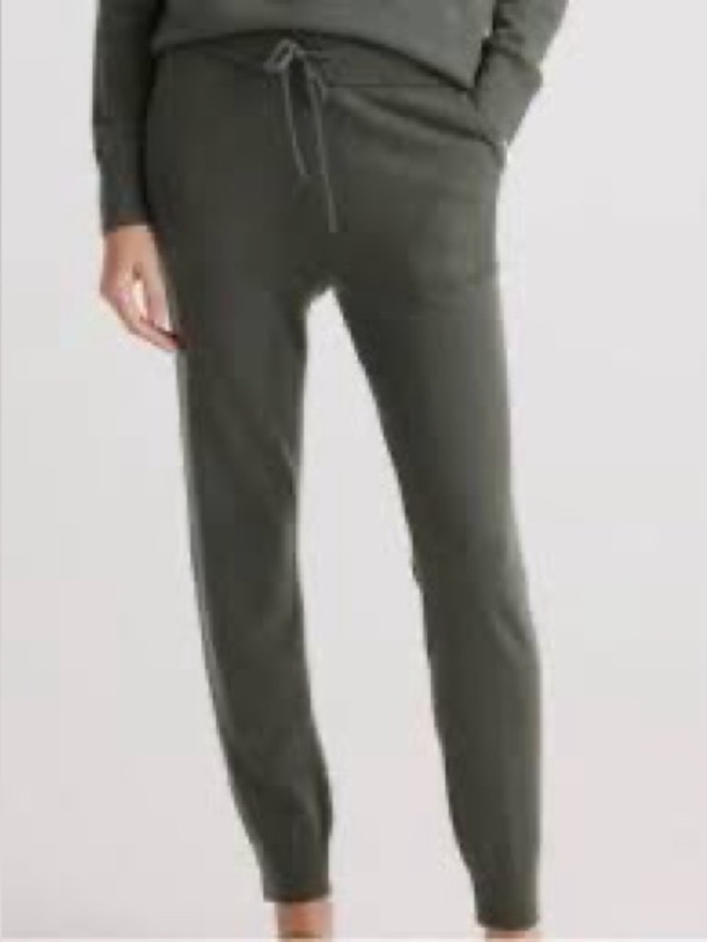 Quince Mongolian Cashmere Knit Joggers